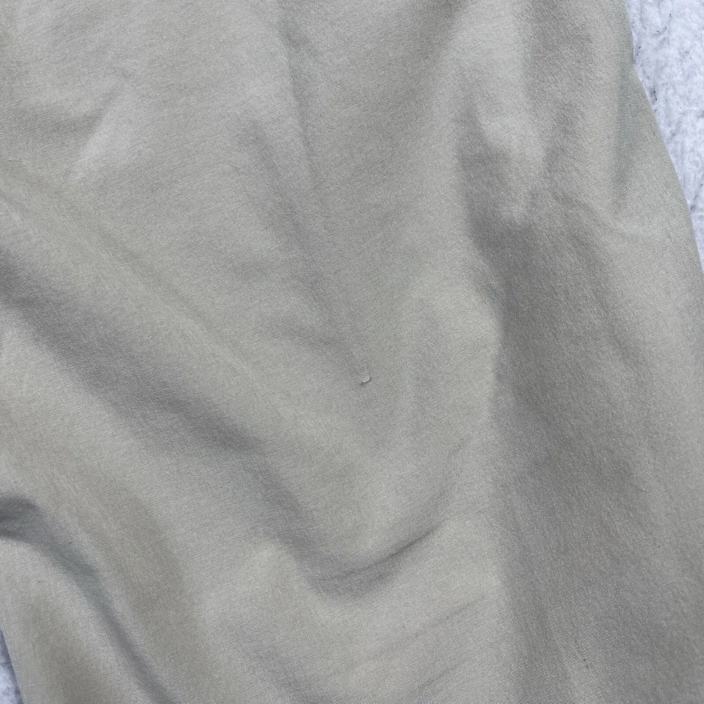 Nike Pants Womens‎ Medium (8-10) Khaki Crop Athleisure Minimalist Fitness Gym